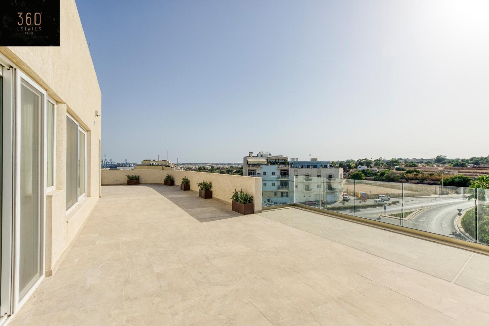 Luxury Beautiful Penthouse With Amazing Views & Ac By 360 Estates Daire Marsaxlokk Dış mekan fotoğraf
